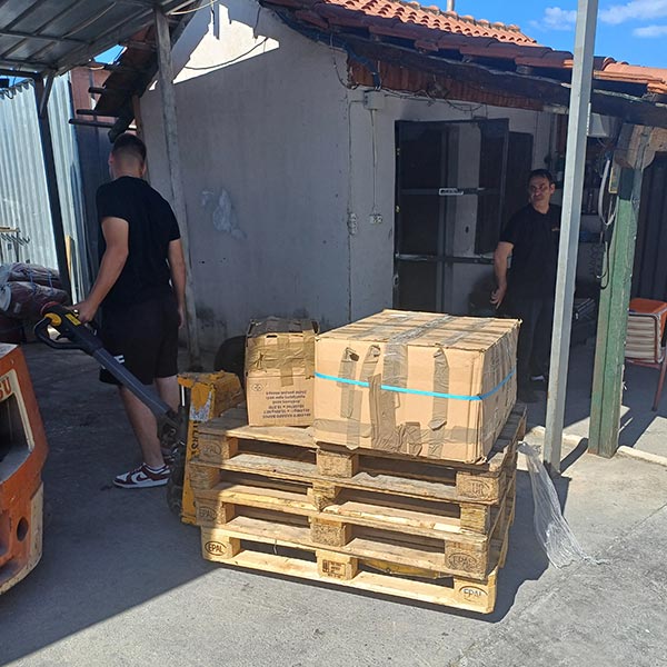 BAROUNIS METAFORIKI PELOPONNISOU: Φωτογραφίες & Βίντεο
