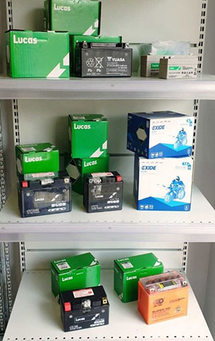 BATTMAN BATTERIES: Φωτογραφίες & Βίντεο