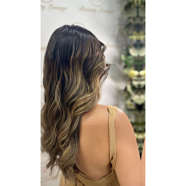 BEAUTY LOUNGE BY NIKOLAS & ATHINA: Φωτογραφίες & Βίντεο