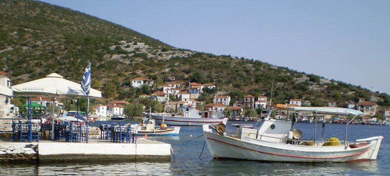 Πωλήσεις παραθαλάσσιων εξοχικών κατοικιών