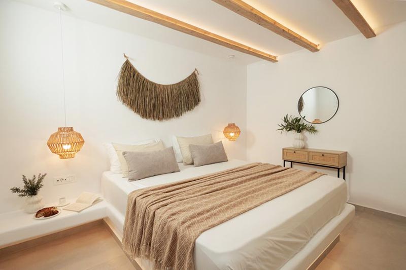 BLEND IN BLUE - PROPERTY & VACATION RENTAL MANAGEMENT by FLORA KOUKLI: Φωτογραφίες & Βίντεο