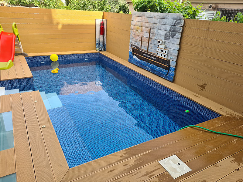 BLUE WATER POOLS: Φωτογραφίες & Βίντεο