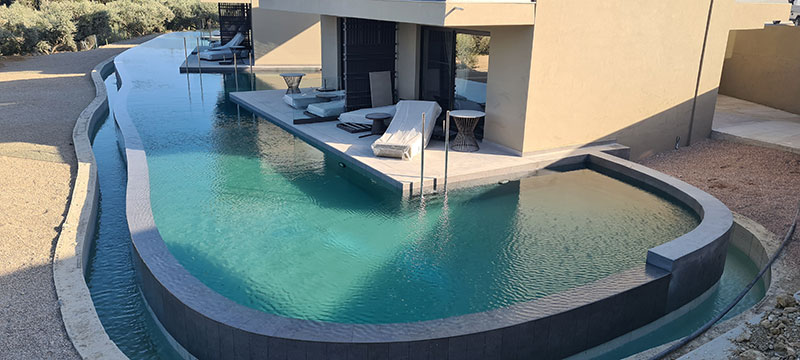 BLUE WATER POOLS: Φωτογραφίες & Βίντεο