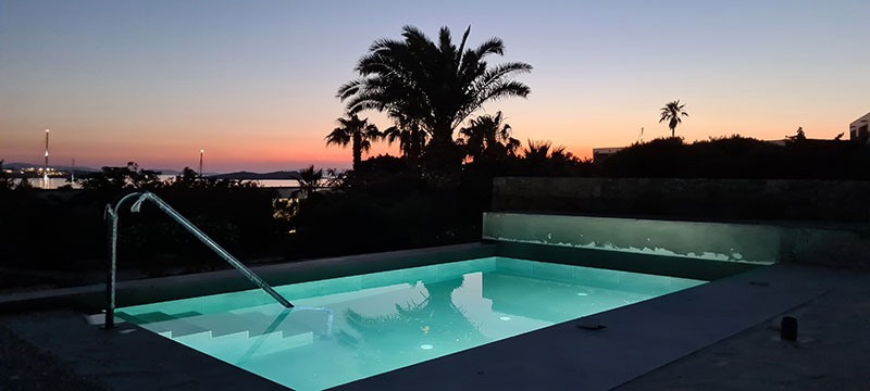 BLUE WATER POOLS: Φωτογραφίες & Βίντεο