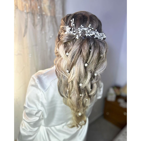 BOUTIQUE SALON BY FROSO PASSALOPOULOU: Φωτογραφίες & Βίντεο
