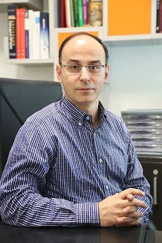 BOUZIOS ILIAS: Φωτογραφίες & Βίντεο