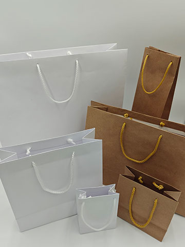 BRAND & PRINT: Φωτογραφίες & Βίντεο