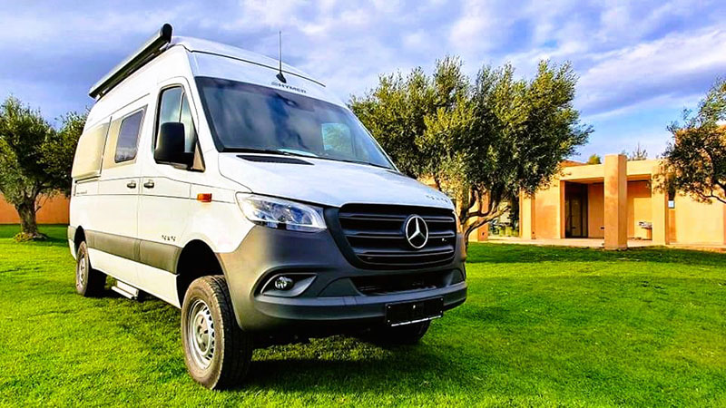 CAMPER CLUB: Φωτογραφίες & Βίντεο