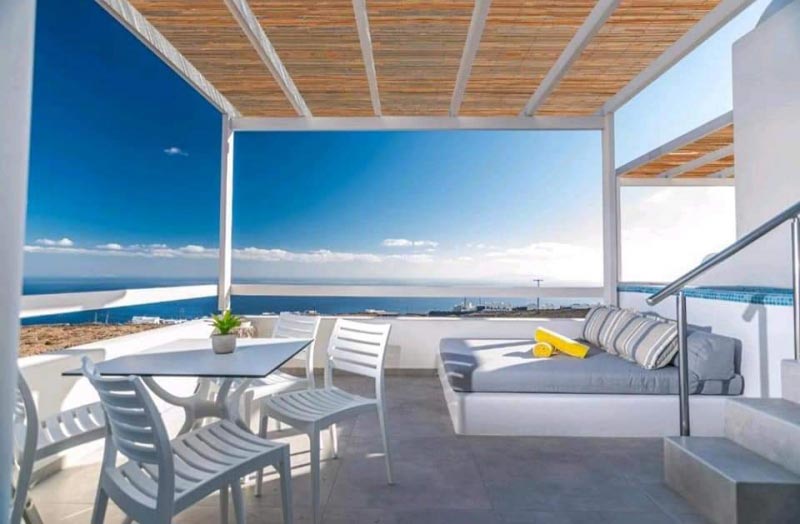 Sale of a hotel of 300 sq.m. Santorini