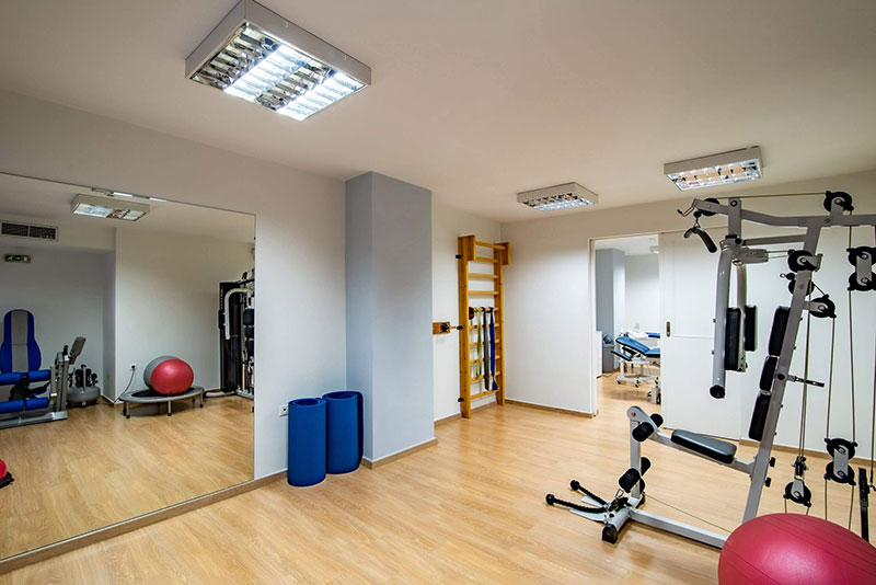 CENTRAL PHYSIO CLINIC - SOTIROPOULOS SPYRIDON: Φωτογραφίες & Βίντεο