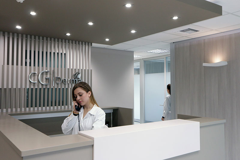 CG DERMA - GKINTZOU CHRISTINA M.D.: Φωτογραφίες & Βίντεο