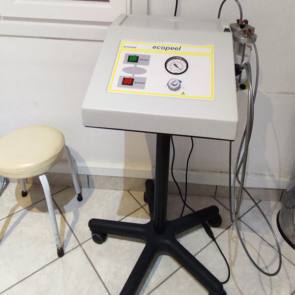 Dermabrasion with microcrystals - ecopeel