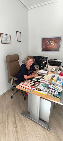 Dermatologist Dr. Sampina Chaikali - Gklats