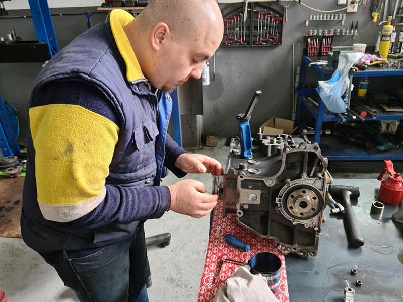 ΧΑΛΙΛΗΣ CAR SERVICE: Φωτογραφίες & Βίντεο