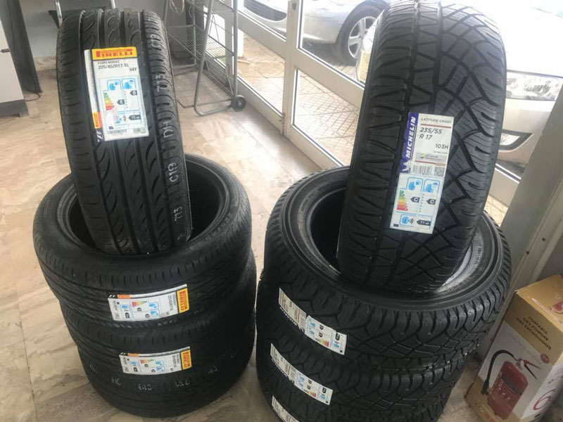 CHANIA CAR & TRUCKS S.A.: Φωτογραφίες & Βίντεο