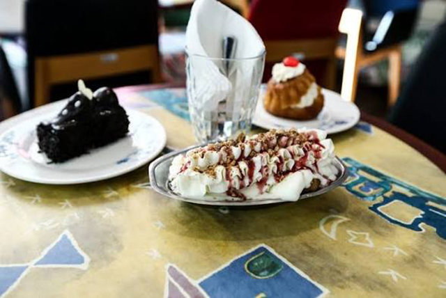 CHARA ICE CREAM: Φωτογραφίες & Βίντεο