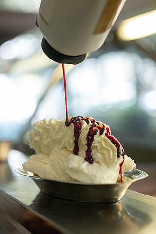 CHARA ICE CREAM: Φωτογραφίες & Βίντεο
