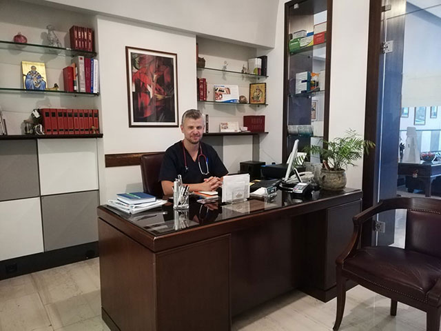 ΧΑΡΛΑΥΤΗΣ ΣΠΥΡΟΣ: Φωτογραφίες & Βίντεο