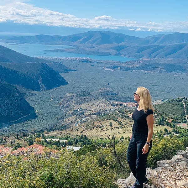 CHASIOTI GEORGIA - DELPHI GUIDED TOURS - DELPHI TOURS: Φωτογραφίες & Βίντεο