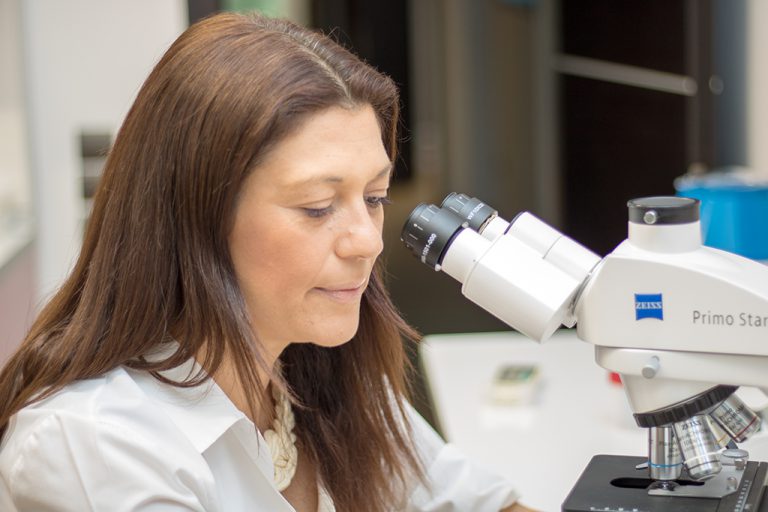 ΧΑΤΖΙΔΟΥ ΑΝΑΣΤΑΣΙΑ MICROLABSERRES: Φωτογραφίες & Βίντεο
