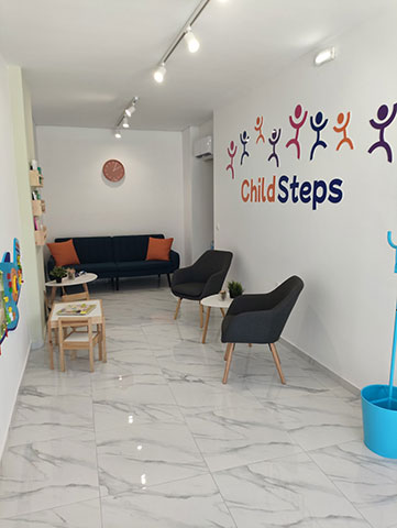 CHILD STEPS - ΞΑΝΘΟΣ ΑΘΑΝΑΣΙΟΣ: Φωτογραφίες & Βίντεο