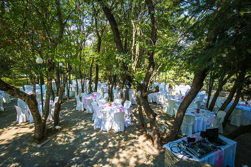 ΧΟΥΤΟΣ CATERING ΑΕ: Φωτογραφίες & Βίντεο