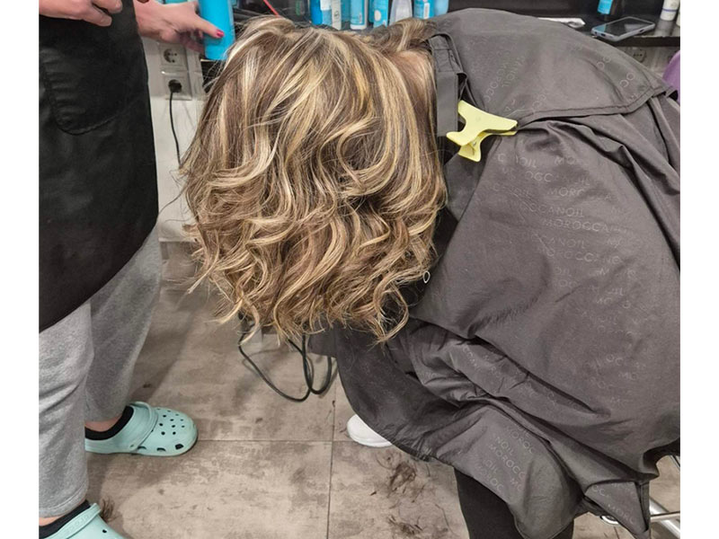 CHRISTINA HAIR STUDIO: Φωτογραφίες & Βίντεο