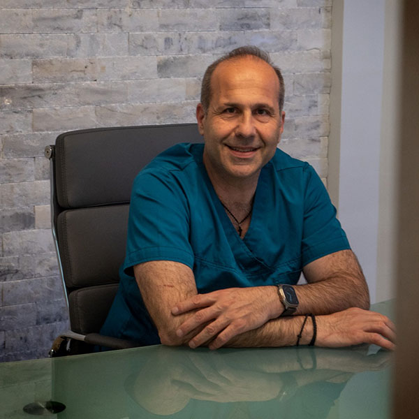 CHRISTODOULIDIS CHRISTOS LOUIZOS DDS, MSc: Φωτογραφίες & Βίντεο