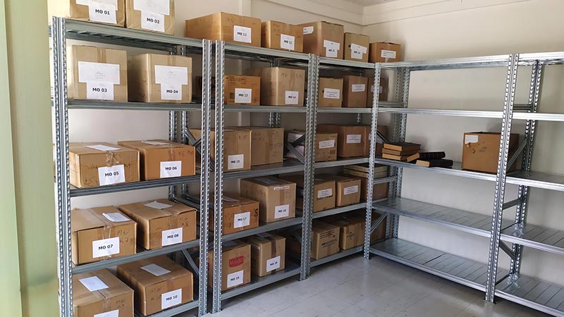 Ράφια γαλβανιζέ χωρίς βίδες