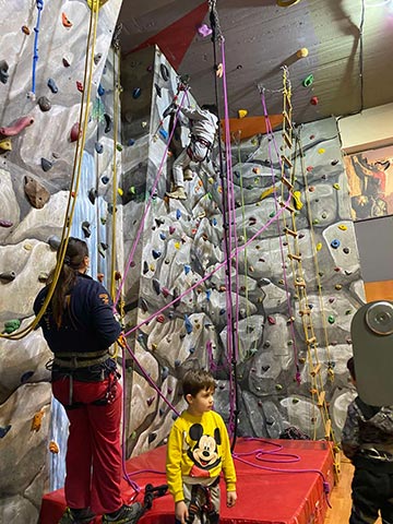 CITY FITNESS NEXT GEN MULTI INDOOR TRAINING CENTER: Φωτογραφίες & Βίντεο