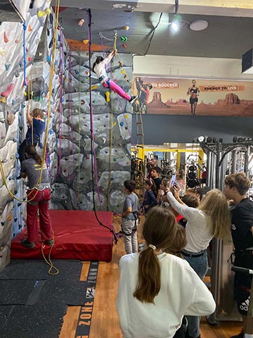 CITY FITNESS NEXT GEN MULTI INDOOR TRAINING CENTER: Φωτογραφίες & Βίντεο