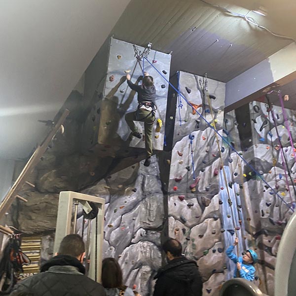 CITY FITNESS NEXT GEN MULTI INDOOR TRAINING CENTER: Φωτογραφίες & Βίντεο