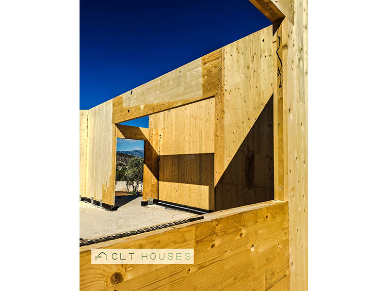 CLT HOUSES: Φωτογραφίες & Βίντεο