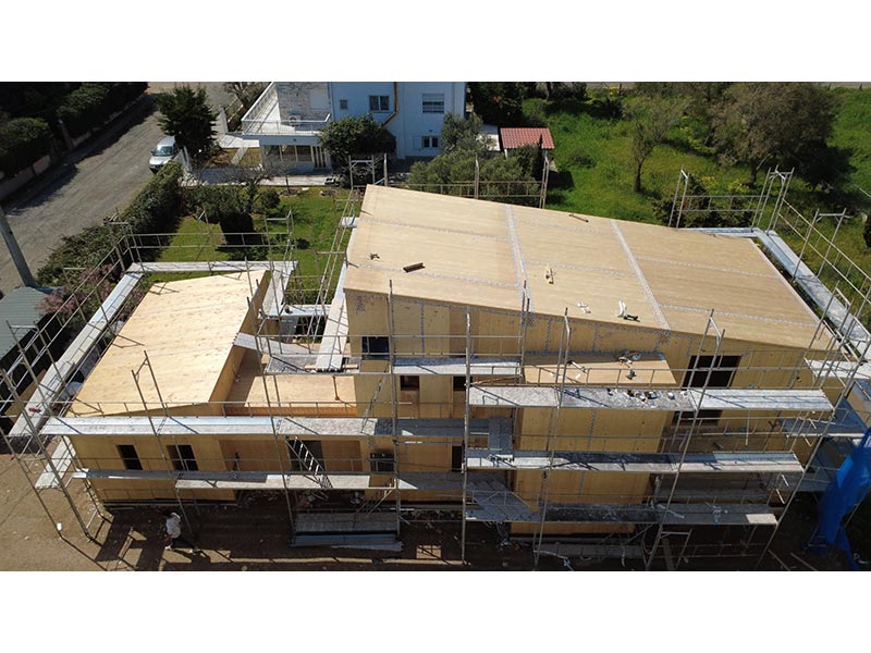 CLT HOUSES: Φωτογραφίες & Βίντεο