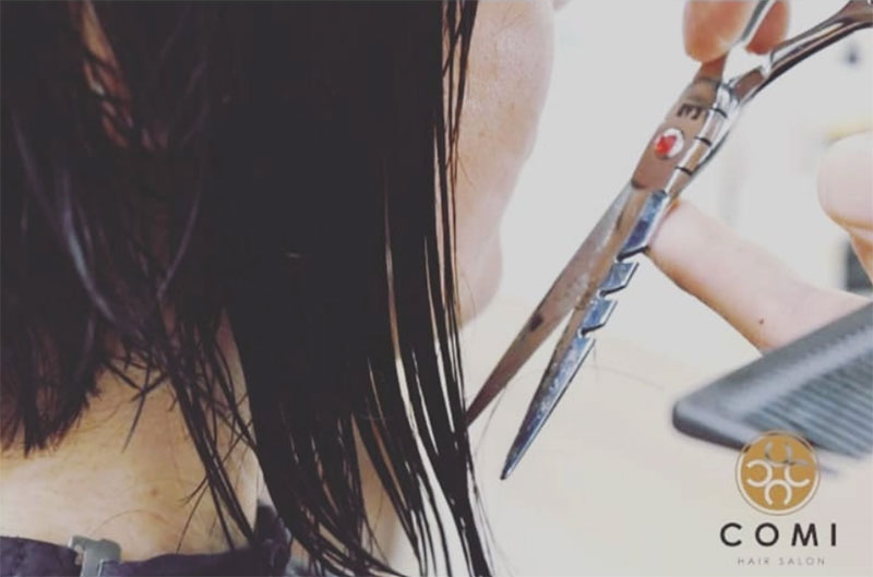 COMI HAIR SALON: Φωτογραφίες & Βίντεο