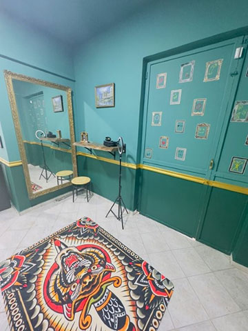 CONER TATOO STUDIO: Φωτογραφίες & Βίντεο