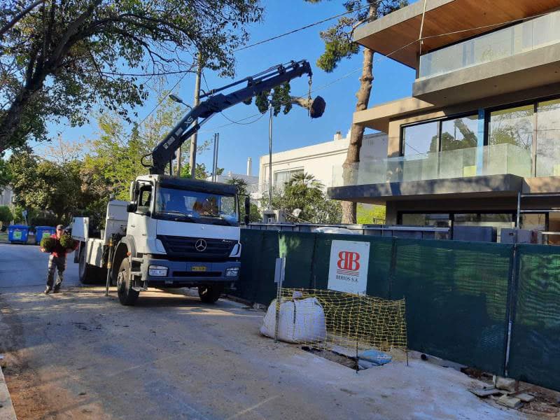 CONTAINER SERVICES - KAROUTSOS KONSTANTINOS: Φωτογραφίες & Βίντεο