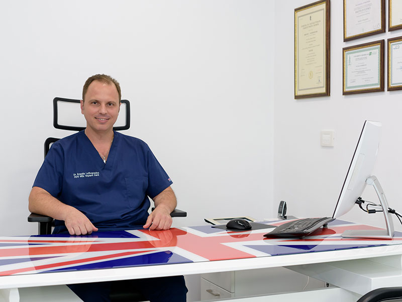 COSMETIC DENTAL CLINIC: Φωτογραφίες & Βίντεο