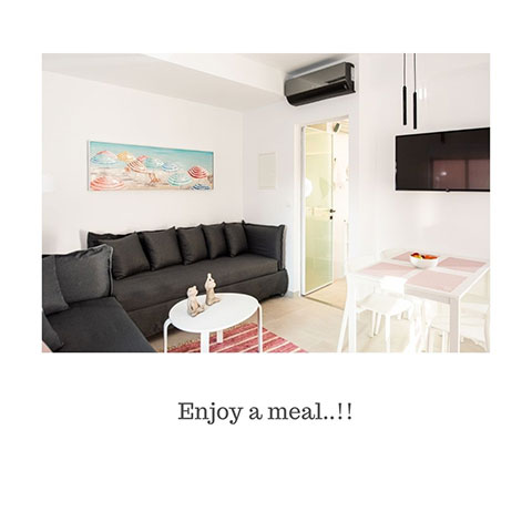 COZY CORNER CHANIA: Φωτογραφίες & Βίντεο