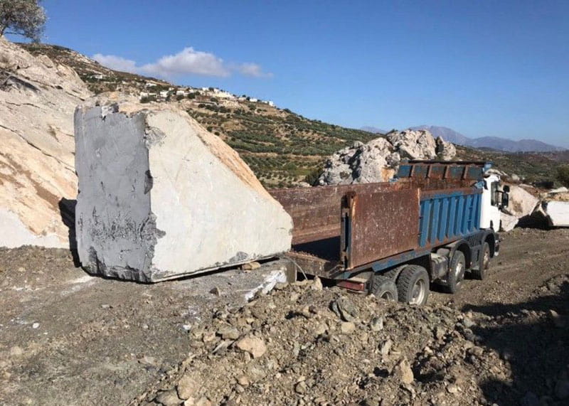 CRETAN STONE: Φωτογραφίες & Βίντεο
