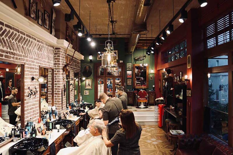 CUTLERS BARBERSHOP: Φωτογραφίες & Βίντεο