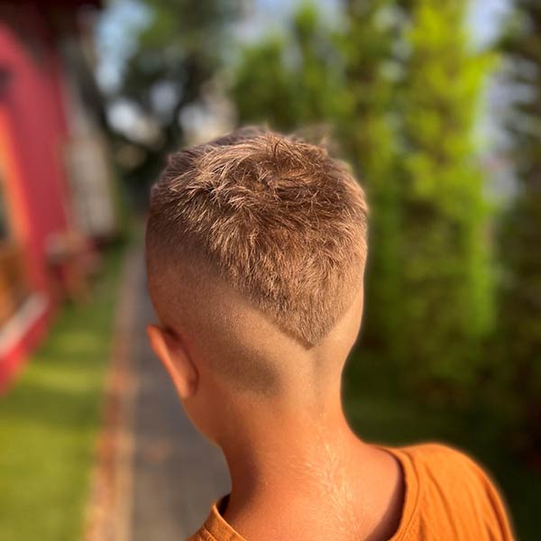 CUTLERS BARBERSHOP: Φωτογραφίες & Βίντεο