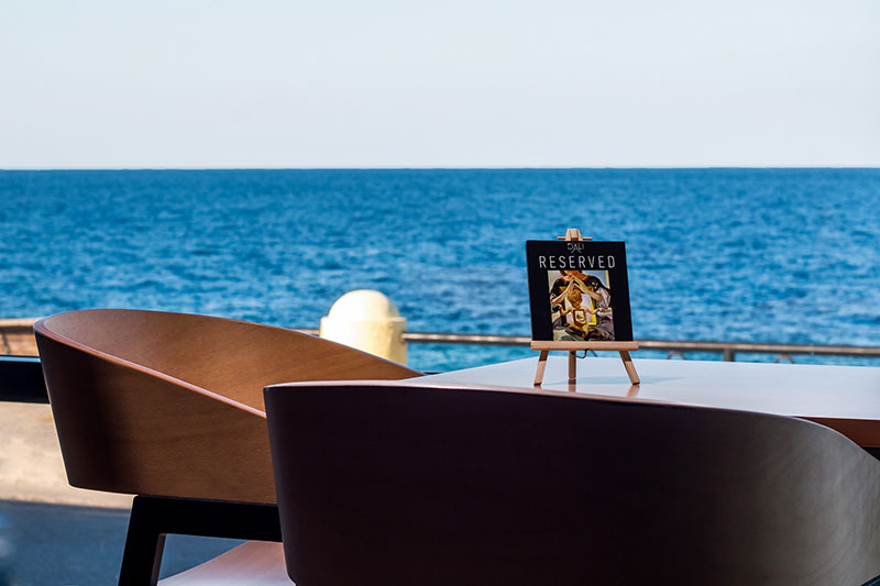 DALI EXTRAORDINARY ART BISTRO: Φωτογραφίες & Βίντεο