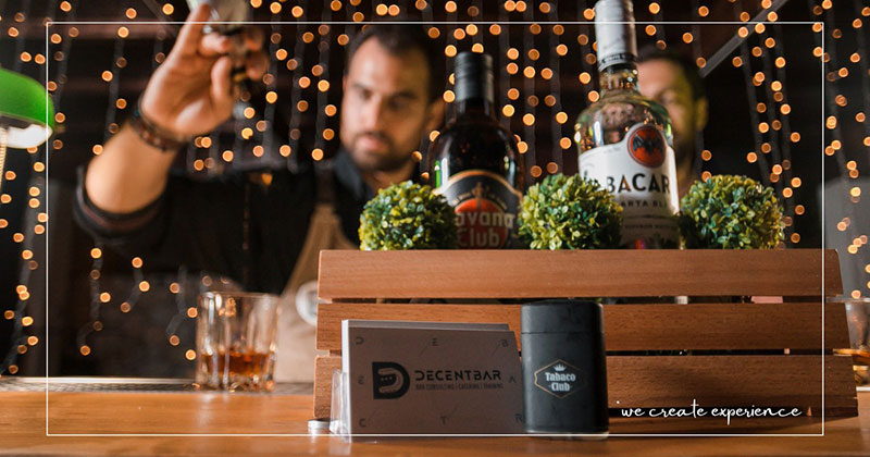 DECENTBAR: Φωτογραφίες & Βίντεο