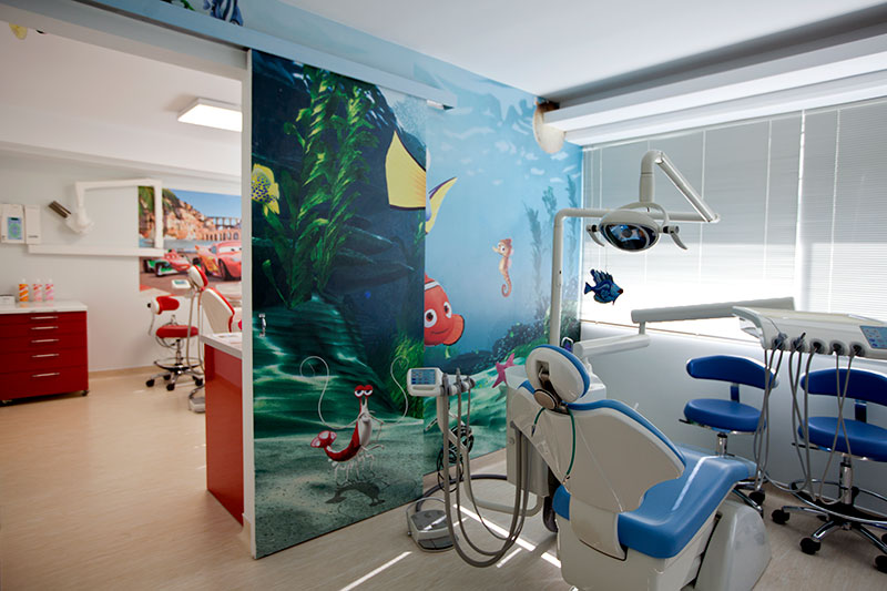 For our little friends, we created a space with many vivid and bright colors and many action figure heroes