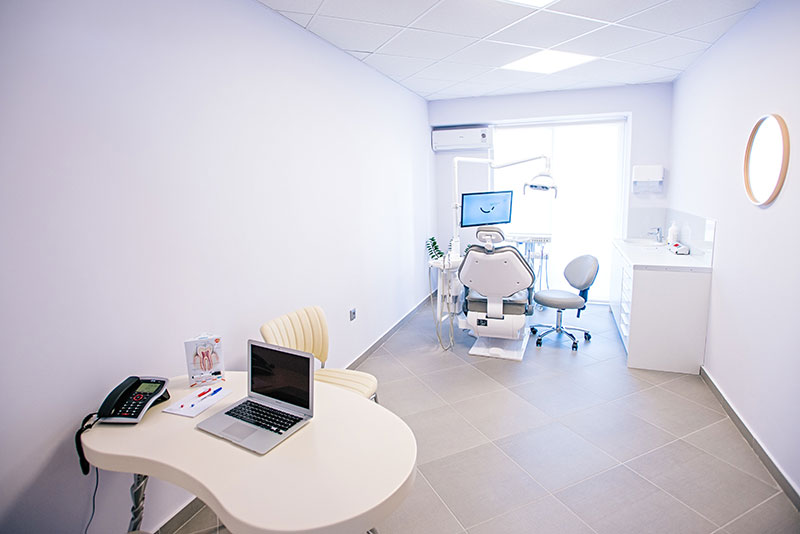 DENTAL HEALTH EE: Φωτογραφίες & Βίντεο