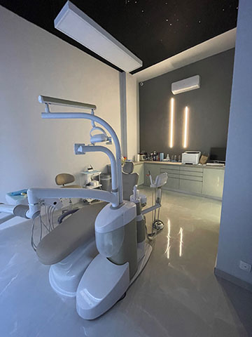 DENTAL INNOVATION - PANTAZIS KONSTANTINOS: Φωτογραφίες & Βίντεο