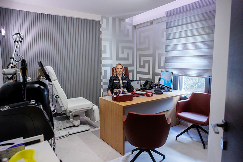 DERMAHEP HEALTH CLINIC - ΣΠΙΡΟΒΑ ΜΑΡΙΝΑ: Φωτογραφίες & Βίντεο
