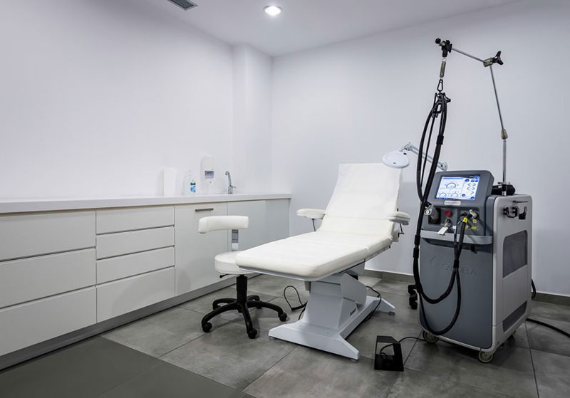 DERMATOLOGY & COSMETICS LAB - ΣΜΑΡΩ ΤΣΑΟΥΣΗ: Φωτογραφίες & Βίντεο