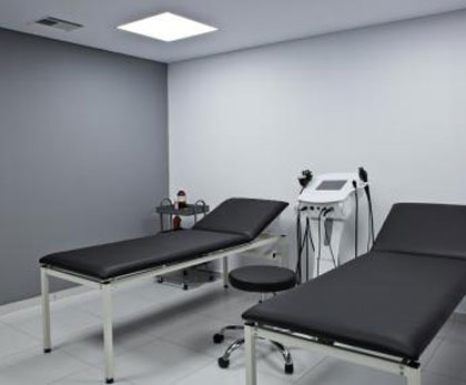 DERMA LOUNGE CLINIC - ΦΕΡΡΑ ΔΗΜΗΤΡΑ: Φωτογραφίες & Βίντεο